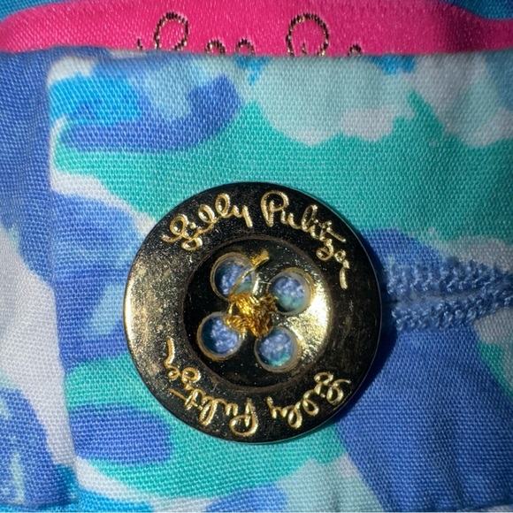 Lilly Pulitzer blue Haven, buttercup stretch shorts. Size 6. VGUC - Picture 2 of 11